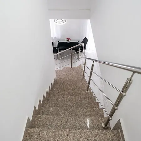 Smart Duplex Apartment Bucharest Exterior photo